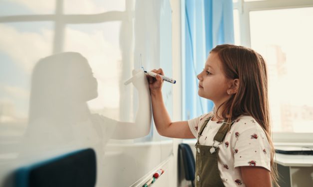 Selbstbewusstsein fördern: Strategien für Eltern, um ihre Kinder zu ermutigen und zu unterstützen