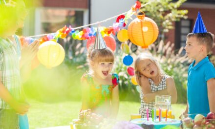 Faschingsmusik für Kids: Die perfekte Playlist für eine lustige Feier