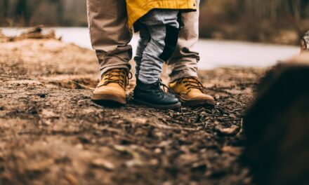 Familienleben im digitalen Zeitalter: Wie man den richtigen Umgang findet