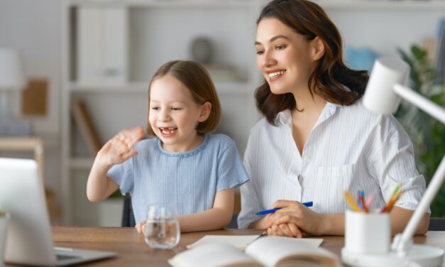 Digitale Erziehung: Wie Eltern ihre Kinder für das Internet fit machen