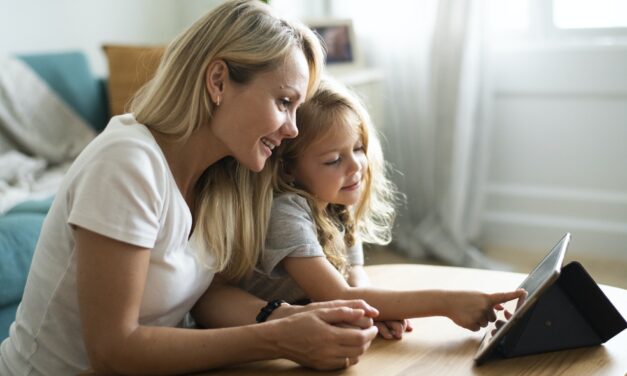 Kinder und Technologie: Wie man eine gesunde Balance findet