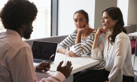 Elternabende mal anders: So gelingt eine aktive Zusammenarbeit!
