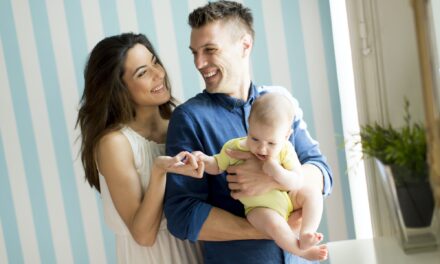 Die Macht der Bindung: Wie Eltern-Kind-Beziehungen das Leben prägen