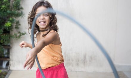 Spielend lernen: Warum freies Spiel für die Entwicklung von Kindern unverzichtbar ist