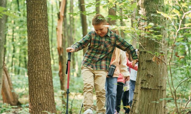 Kinder und Natur: Wie Eltern ihre Kleinen für die Umwelt begeistern können