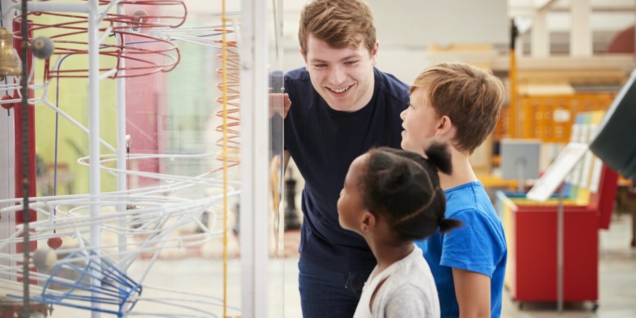 STEM-Bildung für alle: Wie man Kinder für Naturwissenschaften begeistert