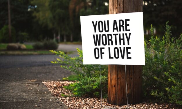 Starkes Selbstbewusstsein: Wie du dein Selbstwertgefühl stärken kannst