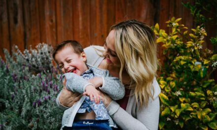 Väterliche Pflichten: Wie man als Vater eine positive Beziehung zu seinen Kindern aufbaut