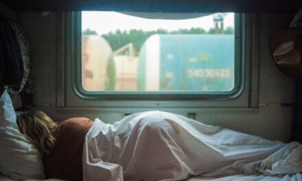 Ruhe und Entspannung: Familienrituale für eine erholsame Nacht