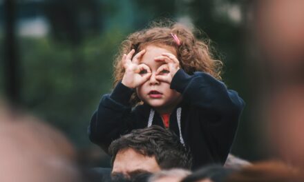 Gesunde Entwicklung durch Bewegung und Sport: Tipps für Eltern und Pädagogen