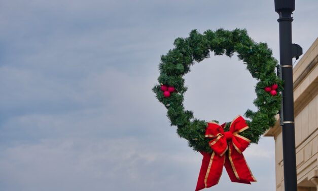 Kreative DIY-Weihnachtsdeko: Basteln mit Kindern für eine festliche Atmosphäre
