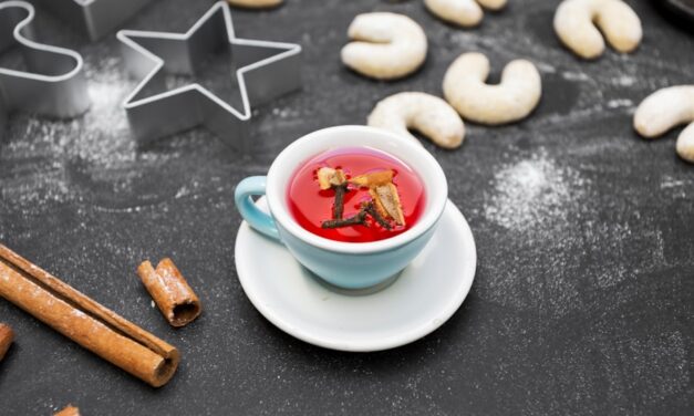 Familienzeit in der Küche: Weihnachtsbäckerei mit Kindern
