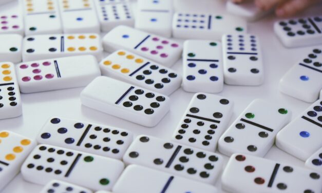 Spieleabend im Winter: Die besten Unterhaltungsideen für die Familie